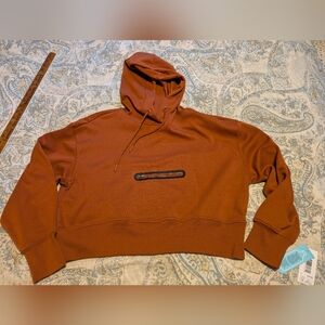 Cropped Orange Mta Hoodie sweatshirt Large
